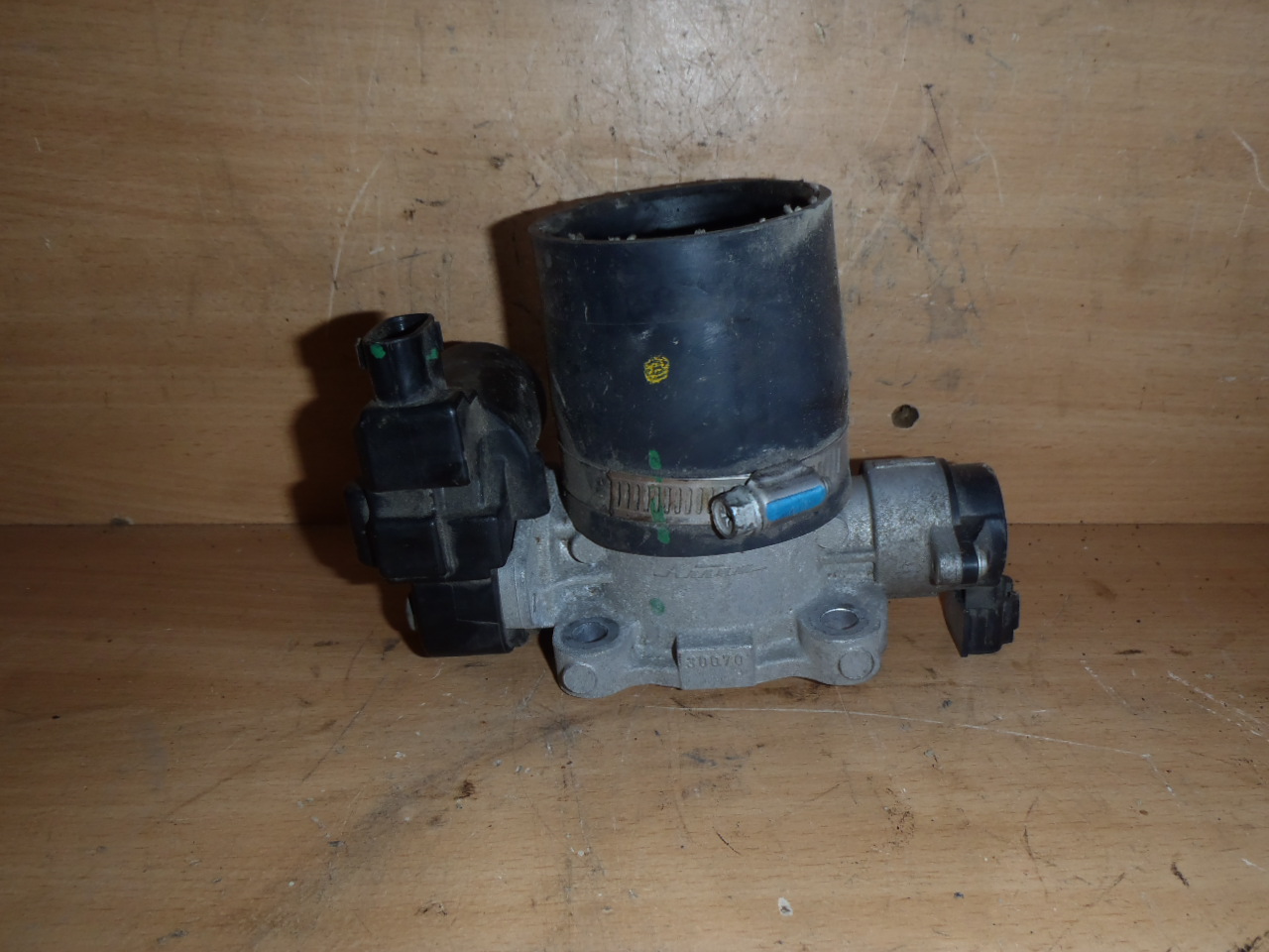 Škrtící klapka sání 3.0 D4D