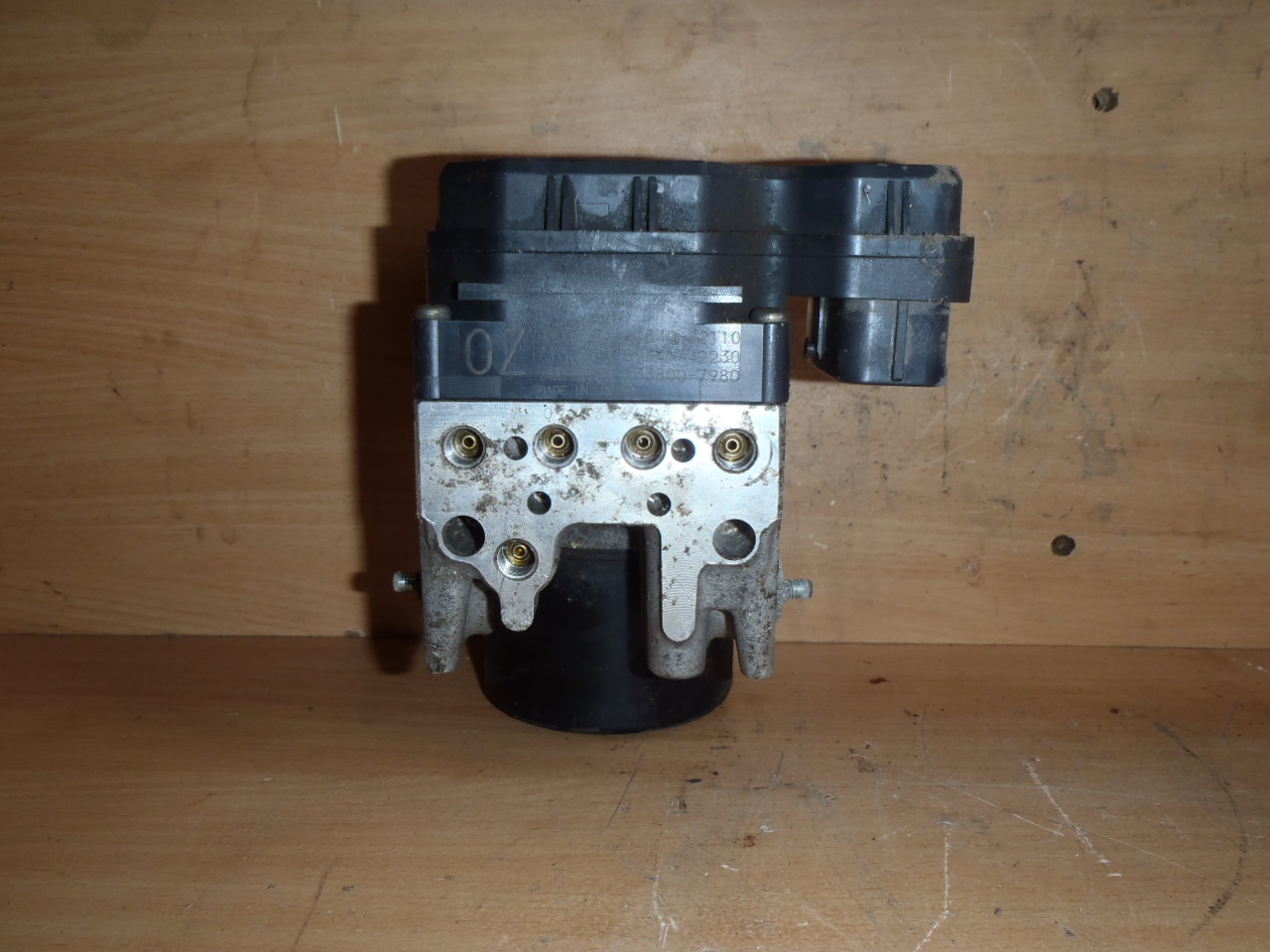 Kostka ABS 44540-42110