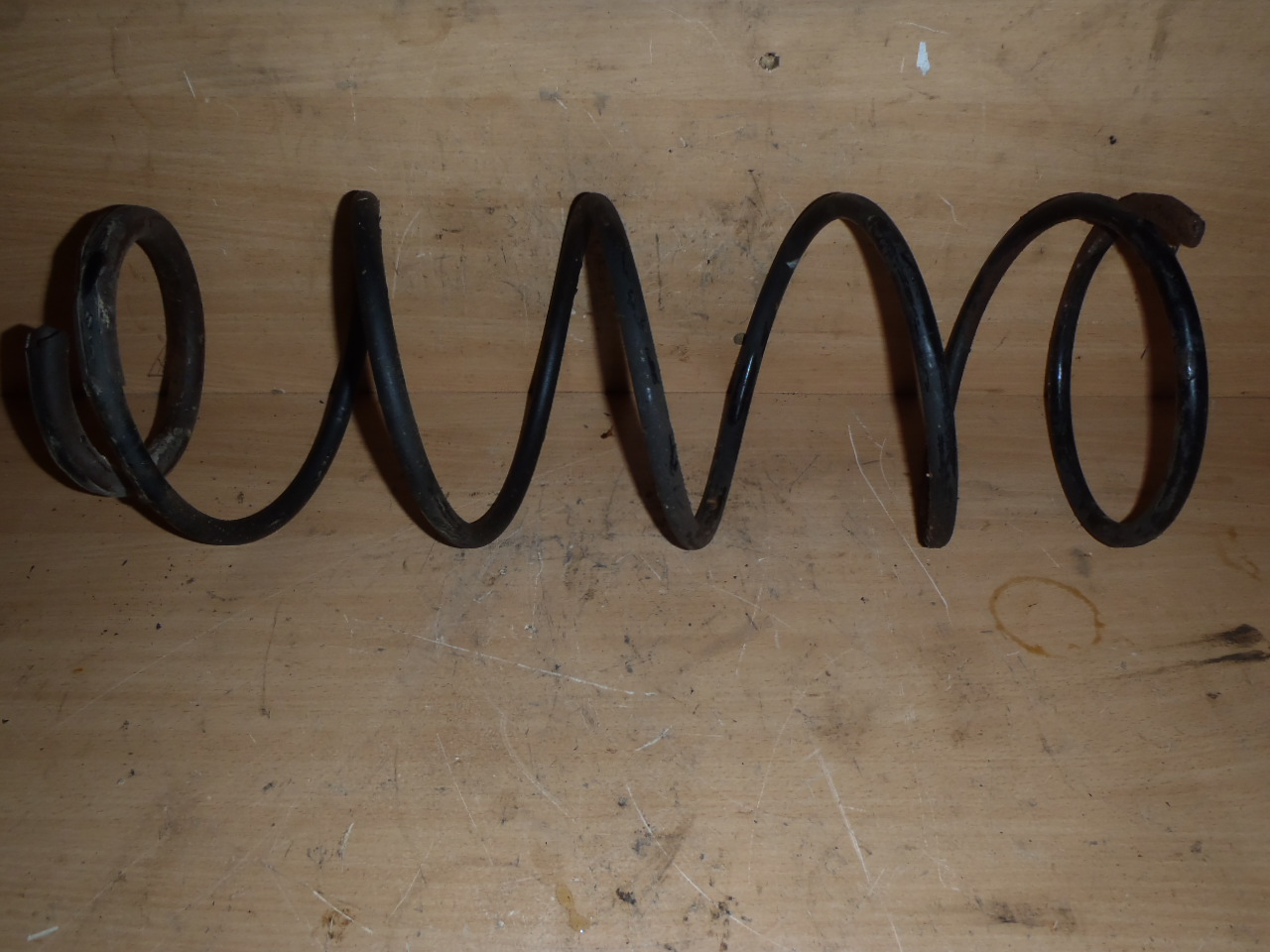 Zadní pružina 4.2 TD