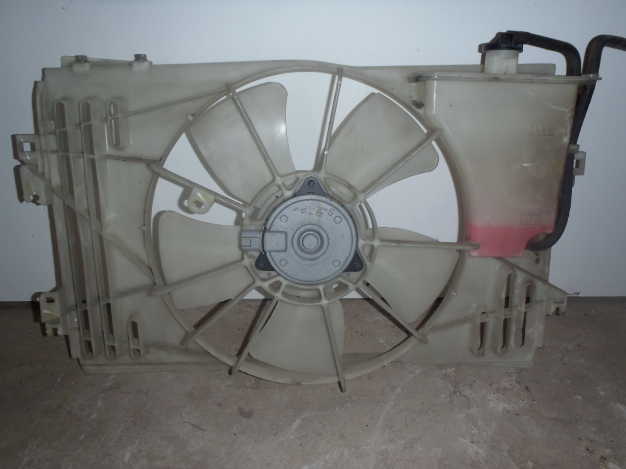 Sahara s ventilátorem 1.6 VVT-i