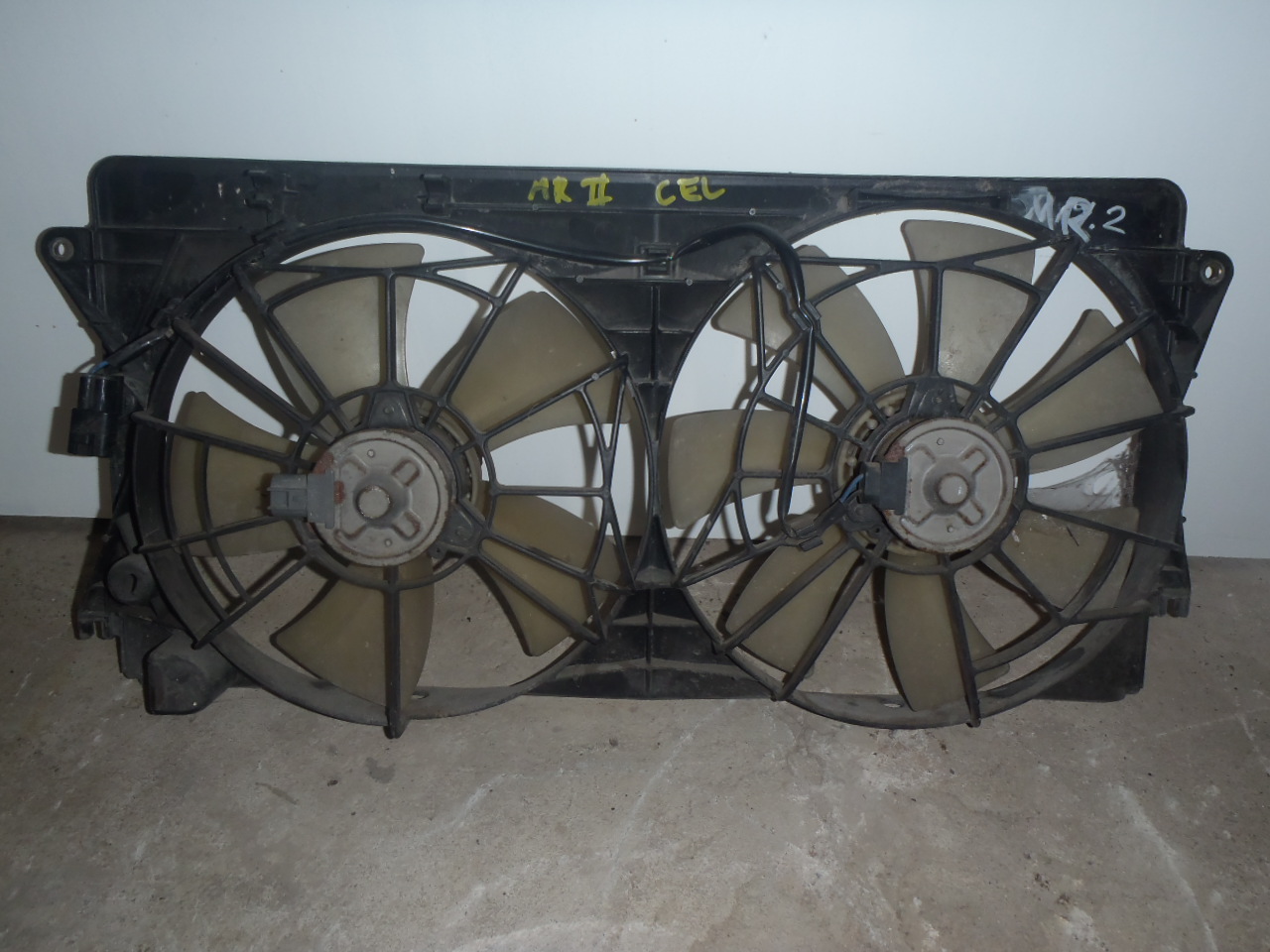 Sahara s ventilátorem 1.8 VVT-i 122750-5590