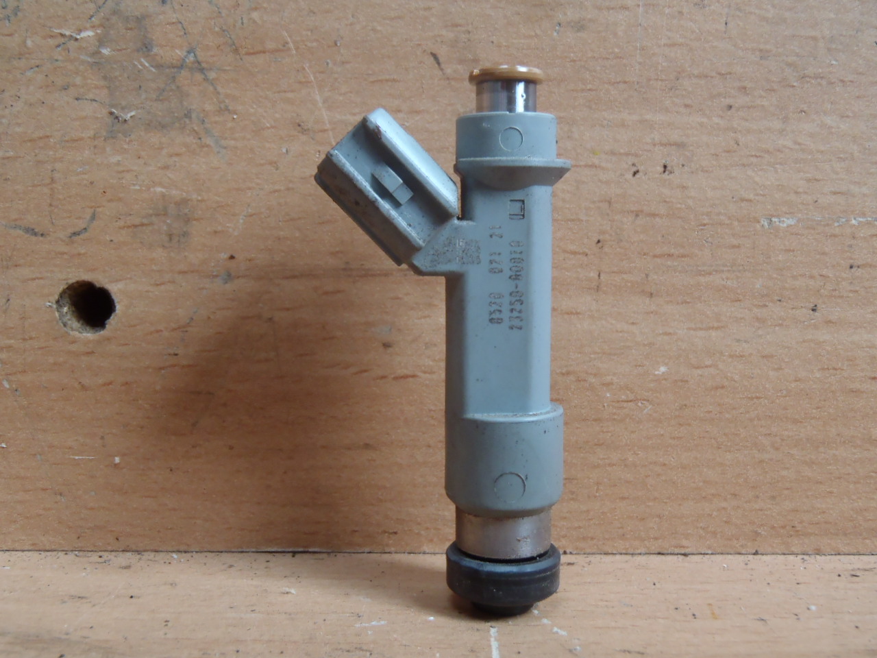 Vstřik 1.0 VVT-i 23250-0Q010