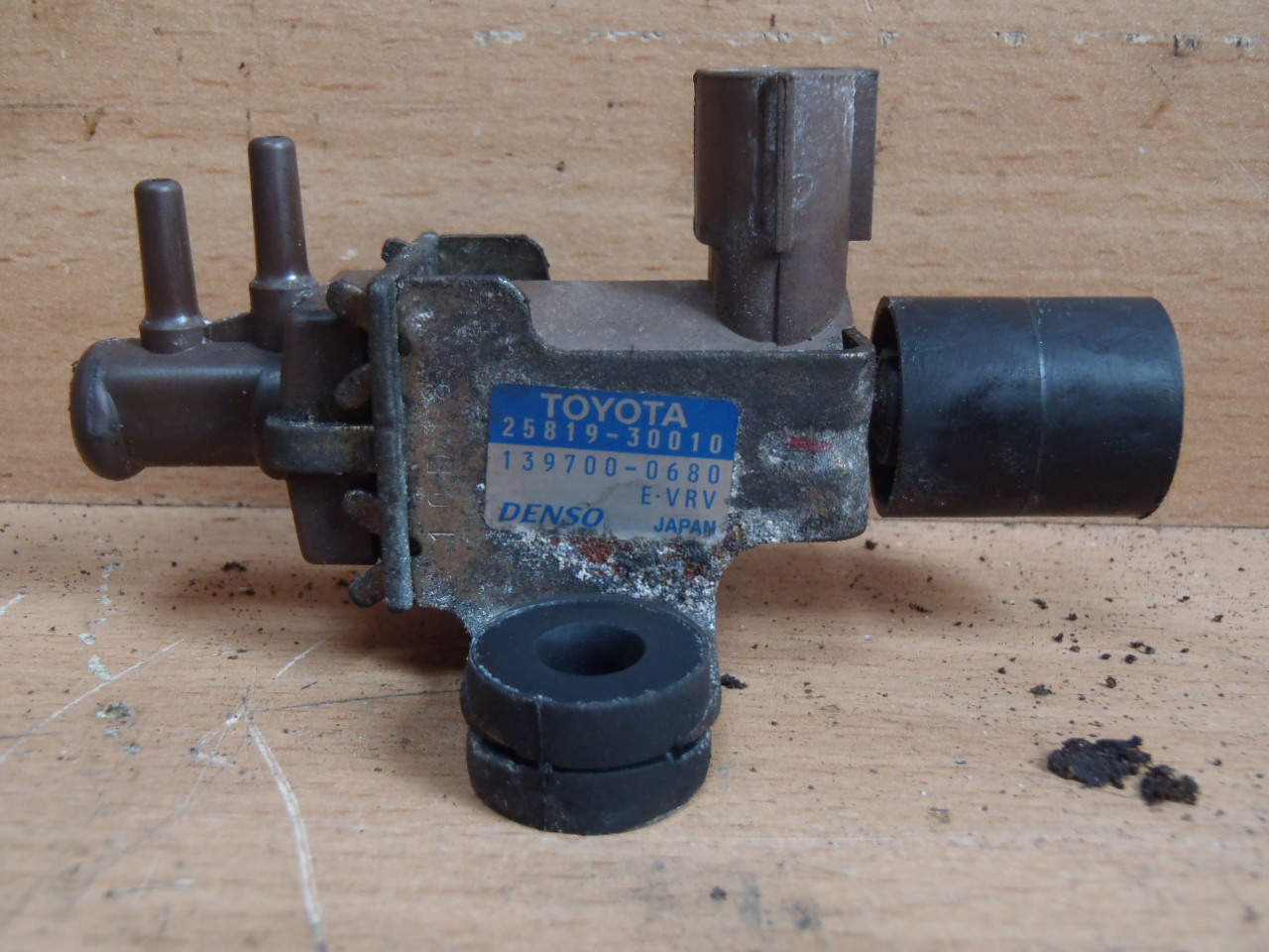 Podtlakový ventil turba 25819-30010