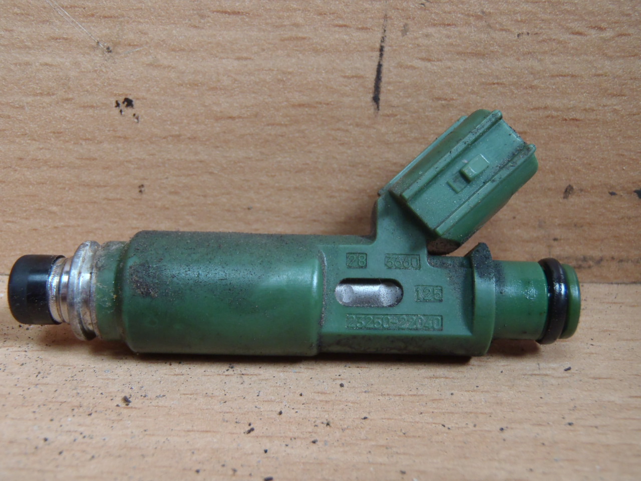 Vstřik 1.8 VVT-i 23260-22040