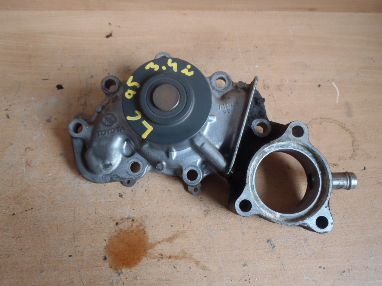 Vodní pumpa 3.4i