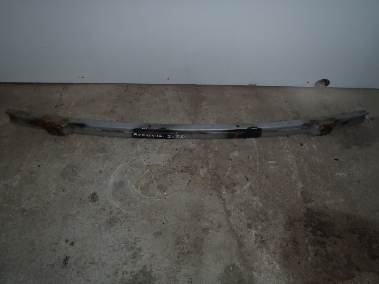 Přední výztuha nárazníku