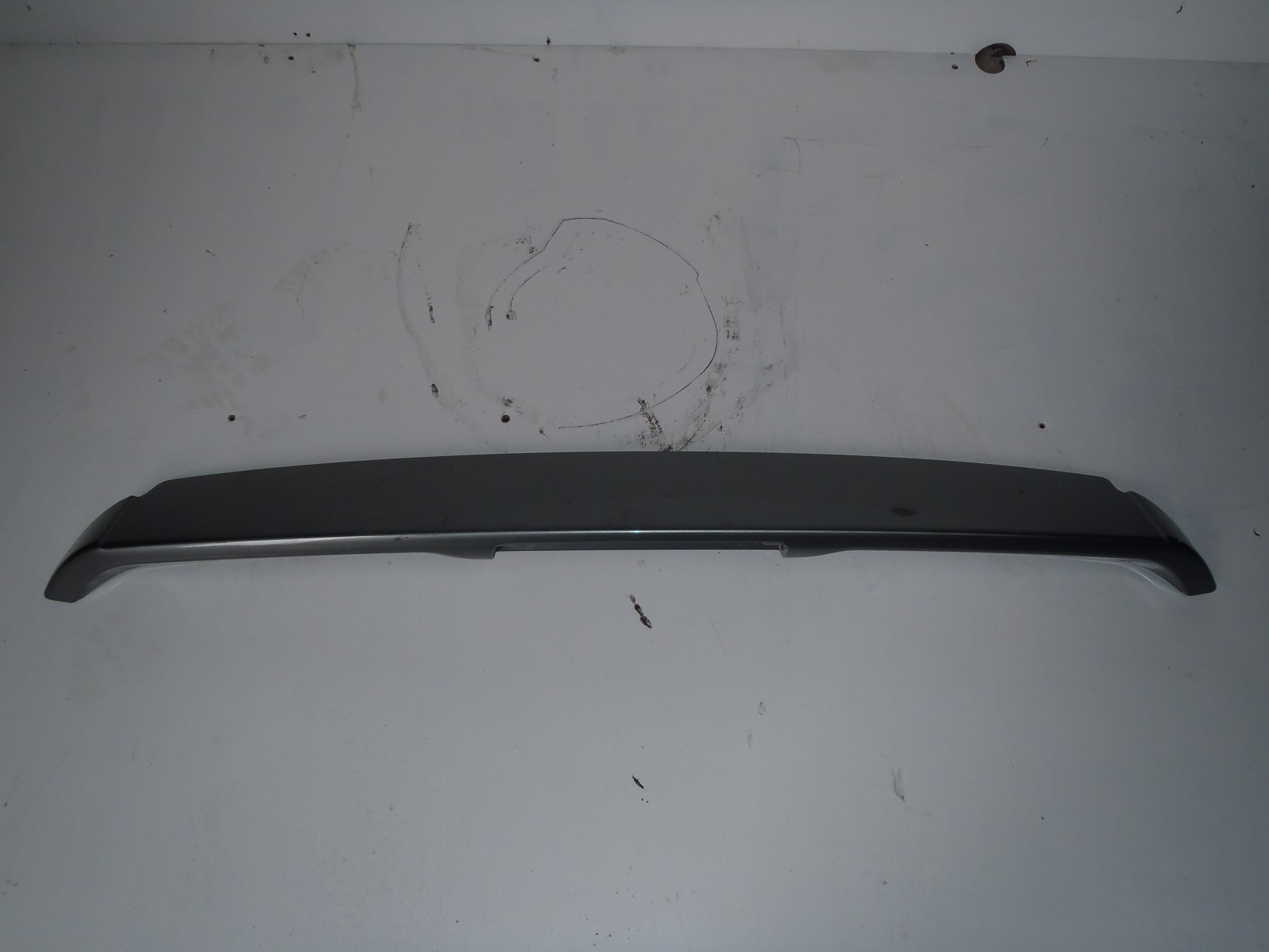 Křídlo na 5. dveře