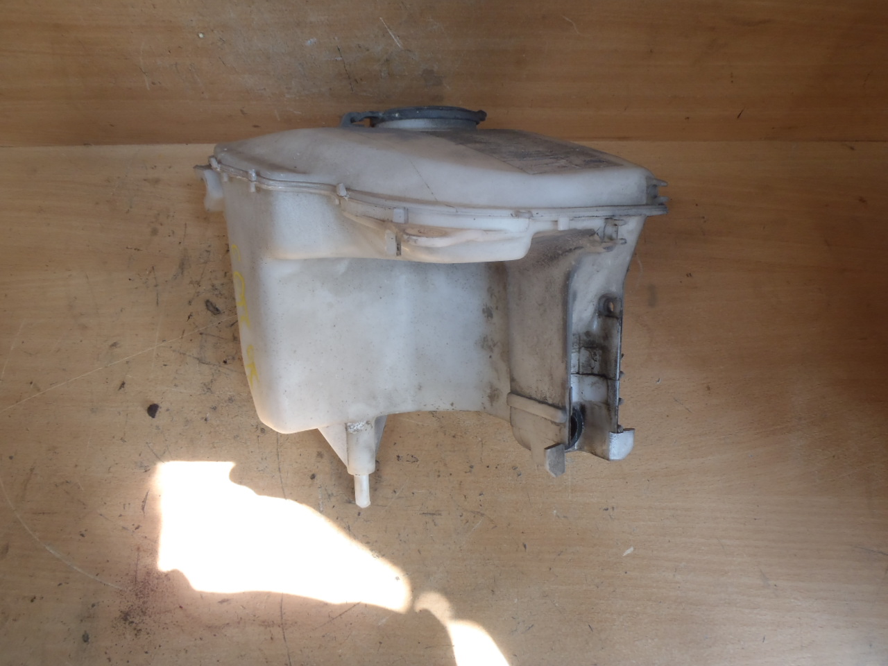 Nádobka ostřikovače