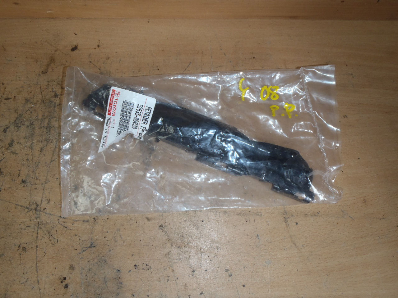 Držák př. nárazníku P.