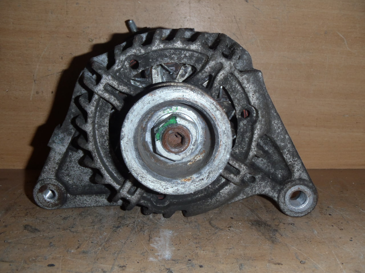 Alternátor 1.6 VVT-i 27060-0D190