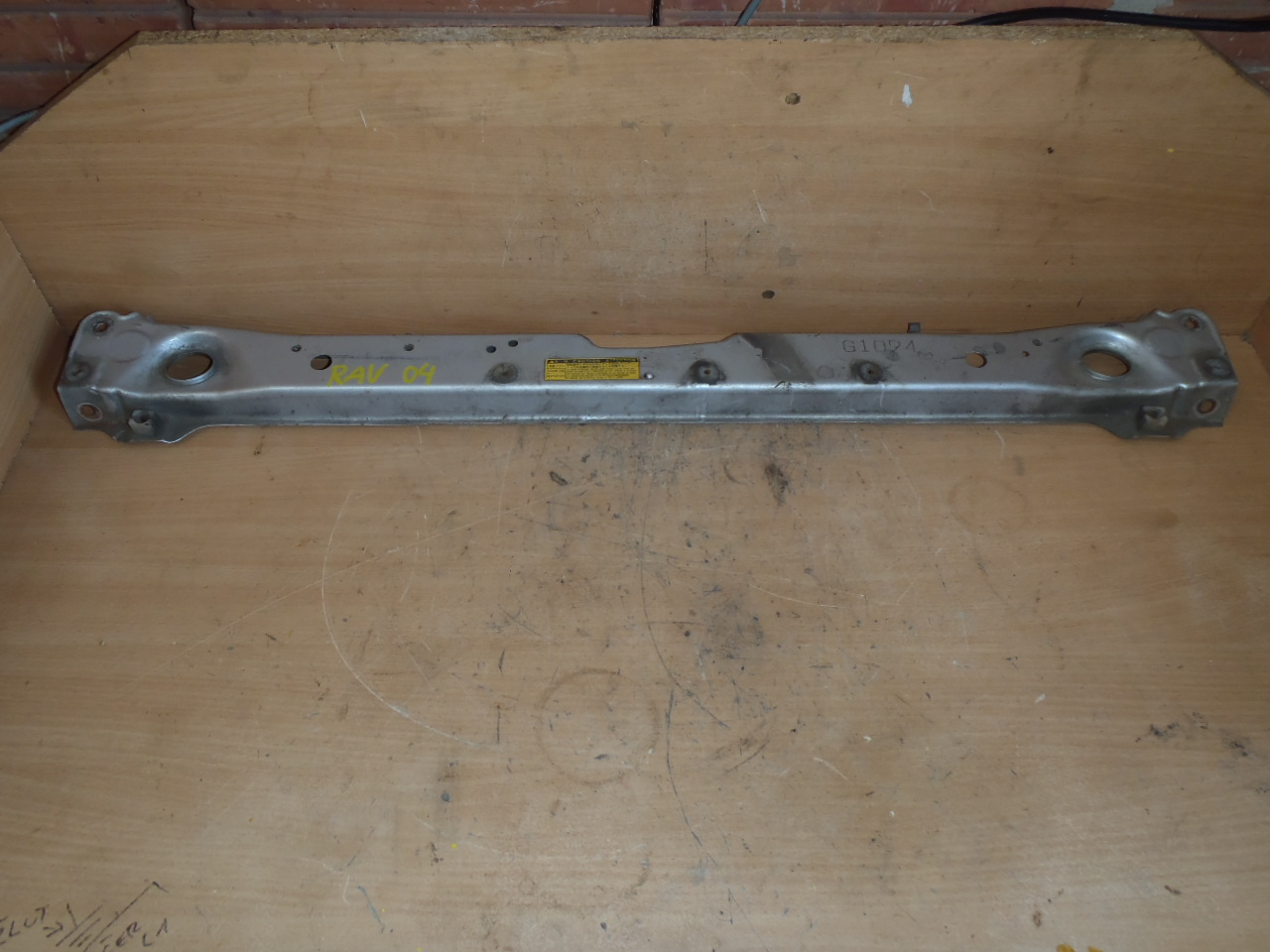 Vrchní příčka chl. stěny