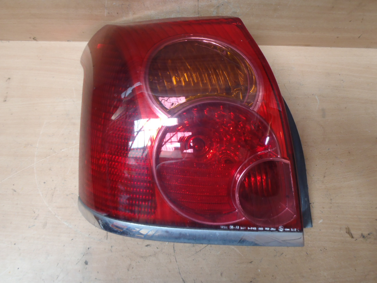 Zadní světlo L. liftback