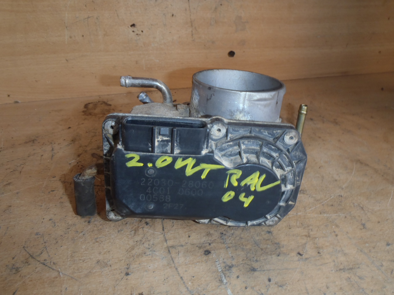 Klapka sání 2.0 VVT-i 22030-28060