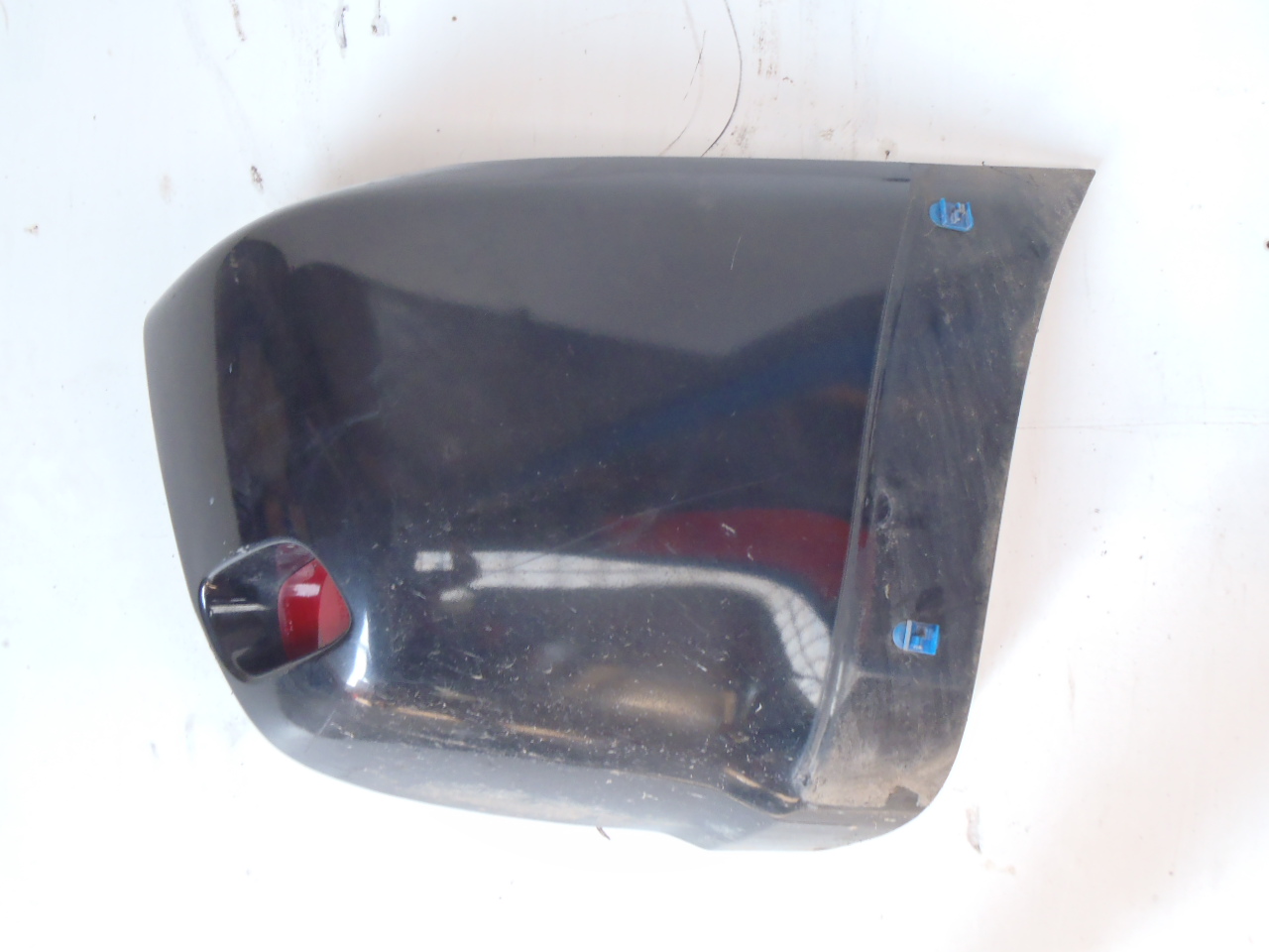 P.Z roh nárazníku pro lem 5. dvéř