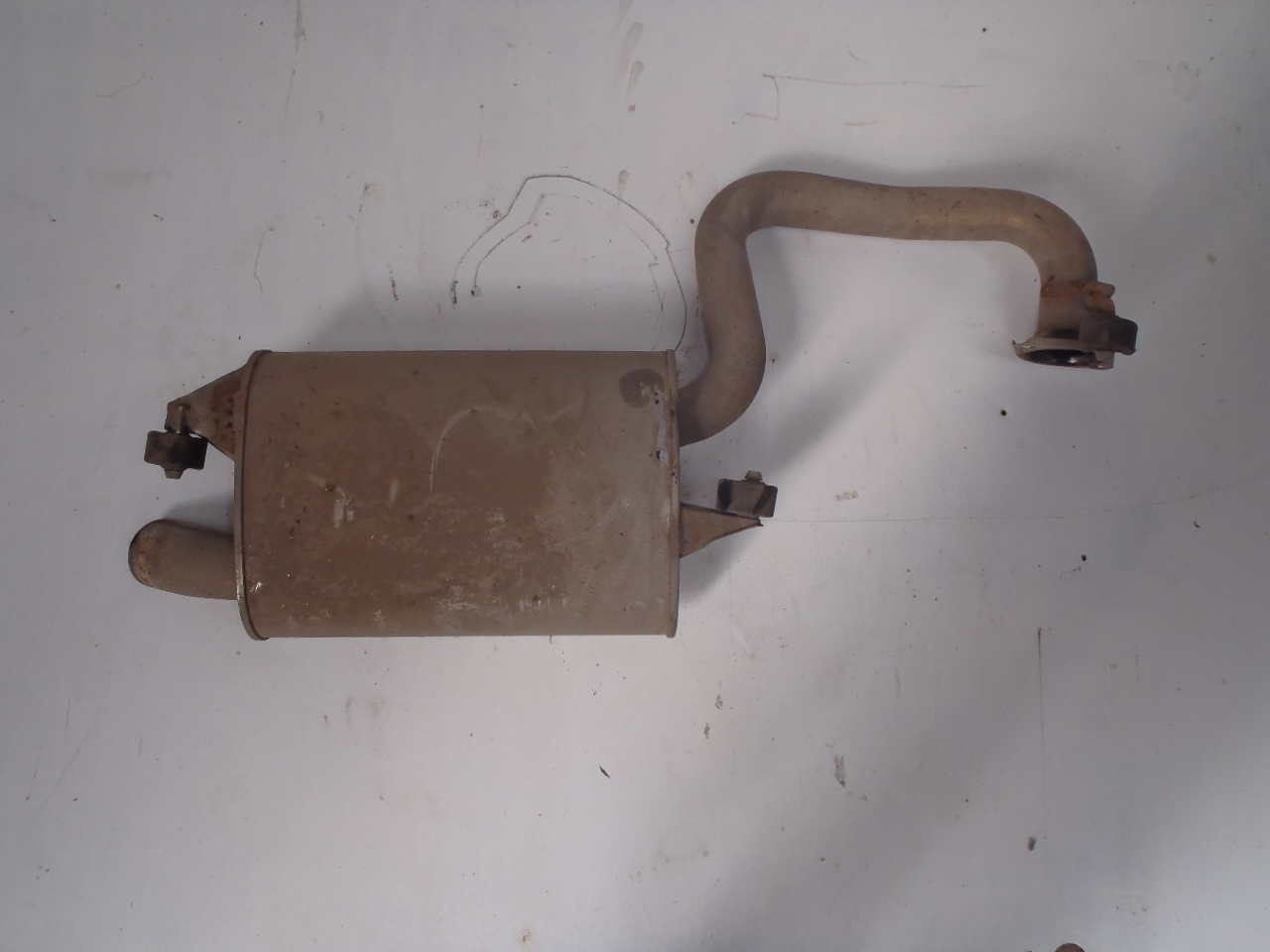 Zadní díl výfuku 2.2 D4D