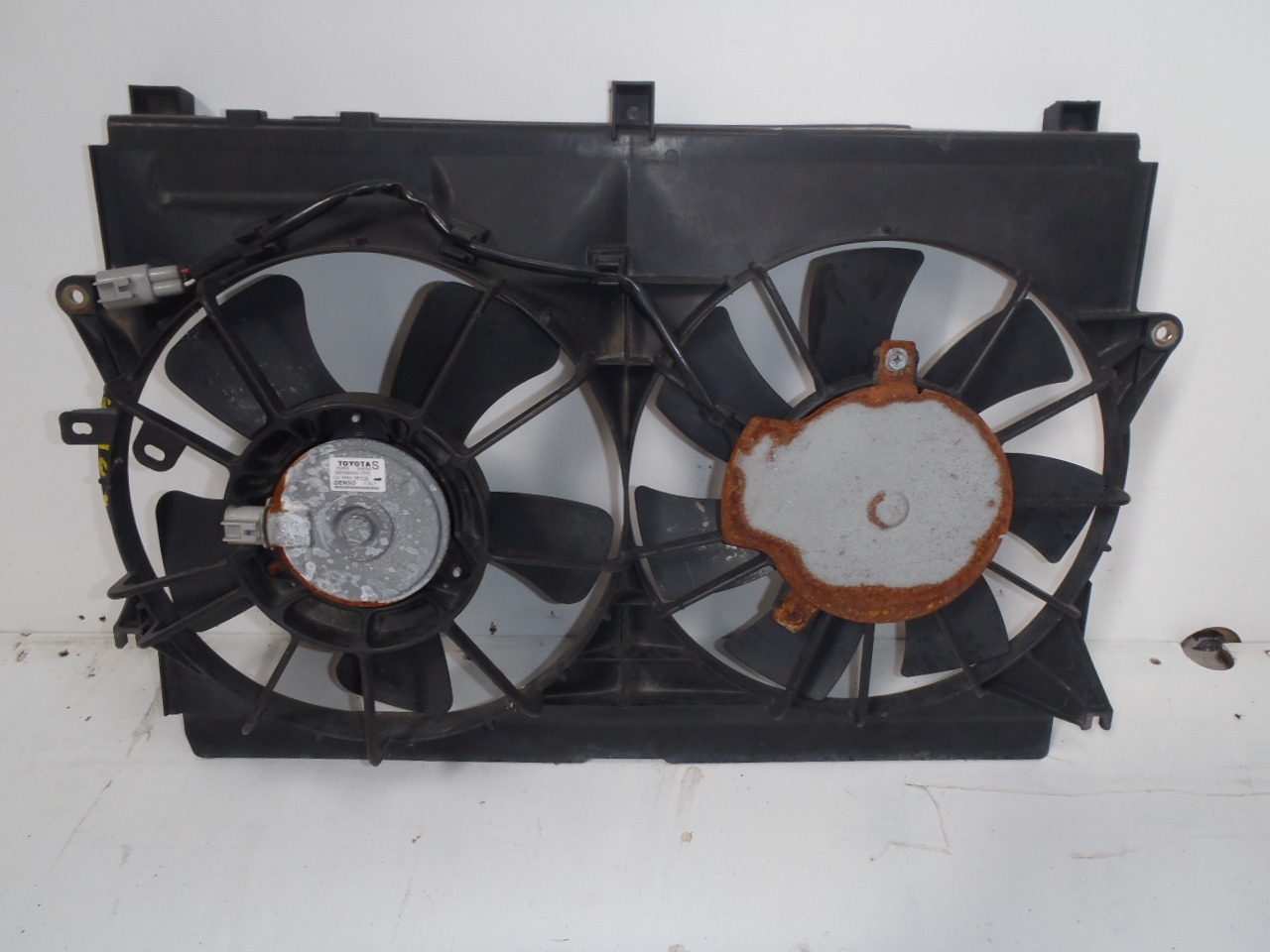 Sahara s ventilátory 2.0 VVT-i