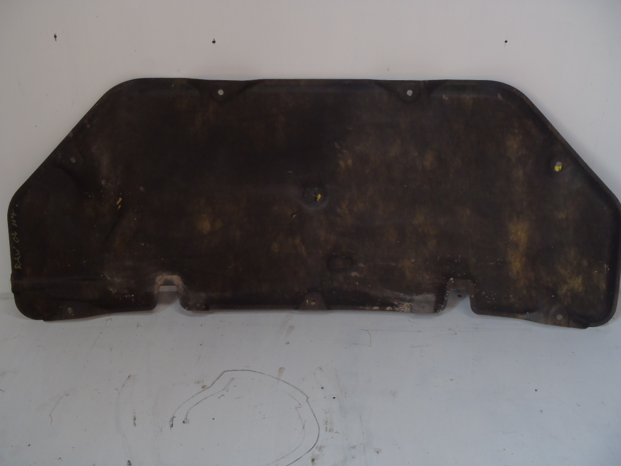 Izolace kapoty VVT-i