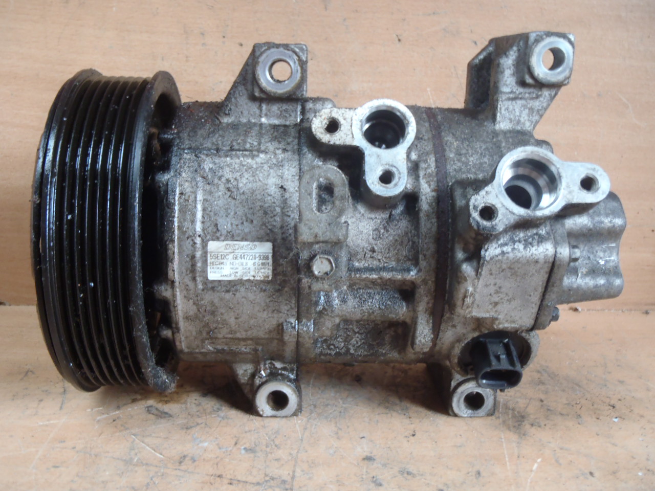 Klimakompresor 2.2 D4D