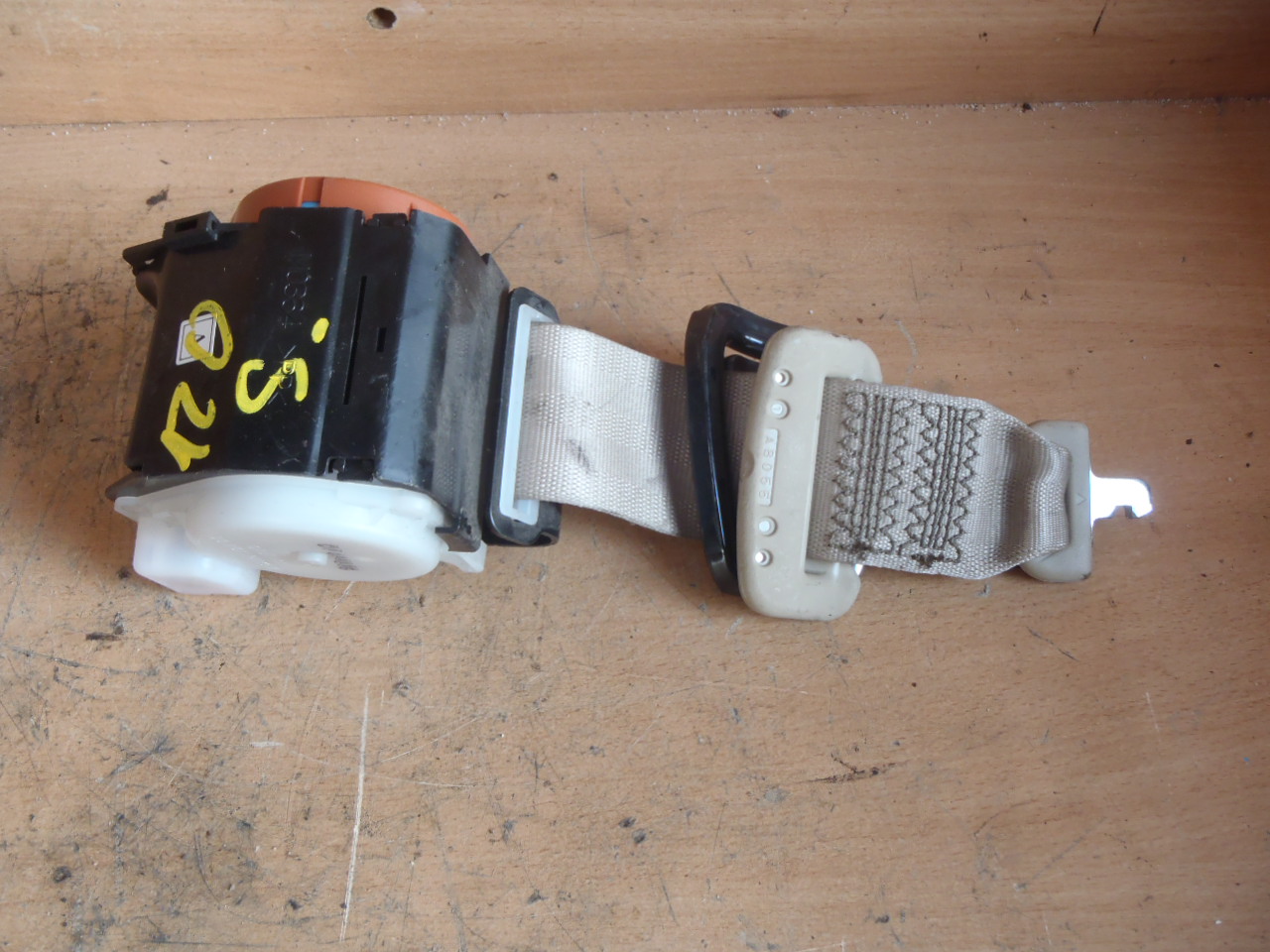 Střední pás 2.řada-světlý