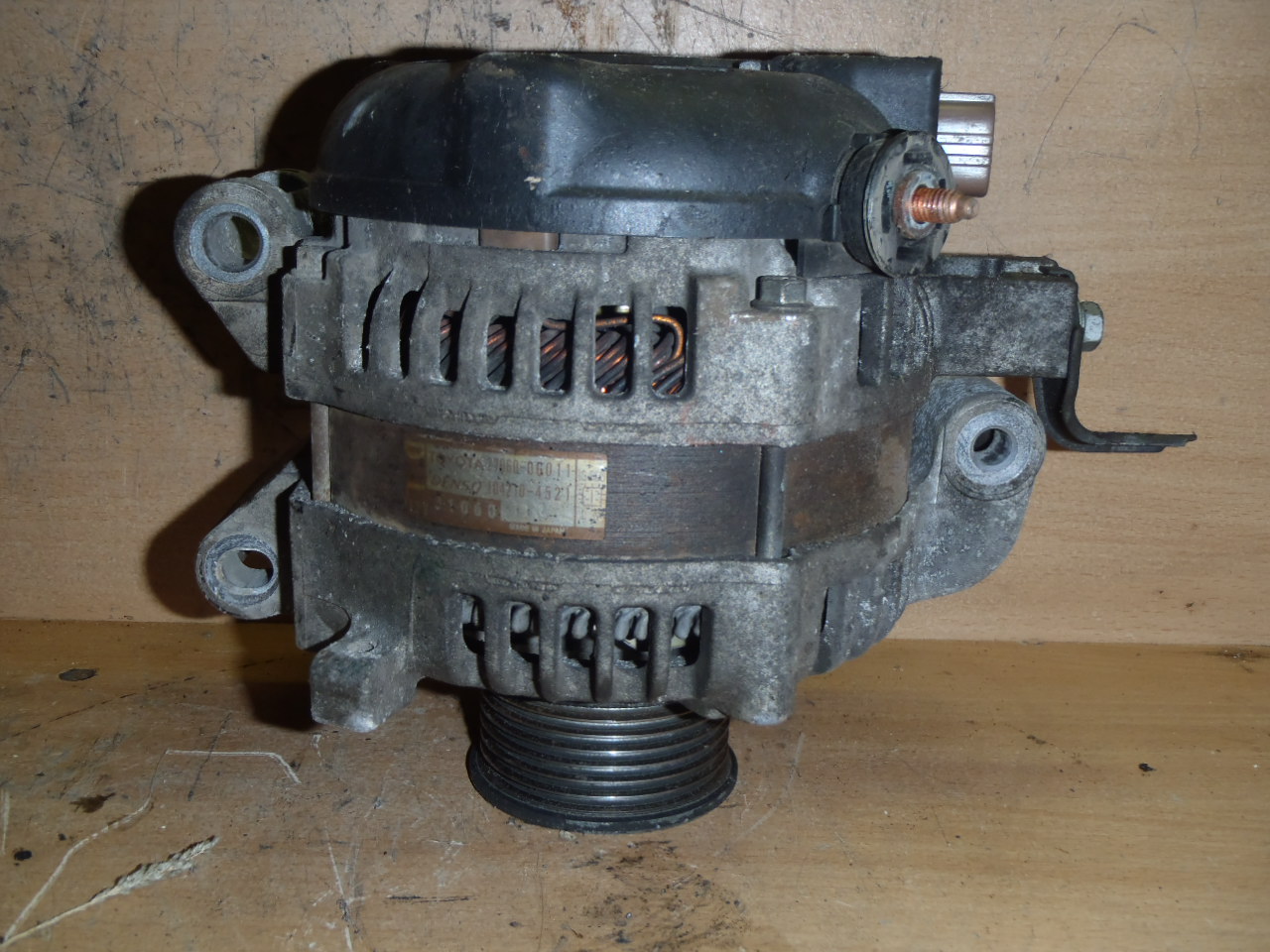 Alternátor 2.2 D4D 27060-0G011