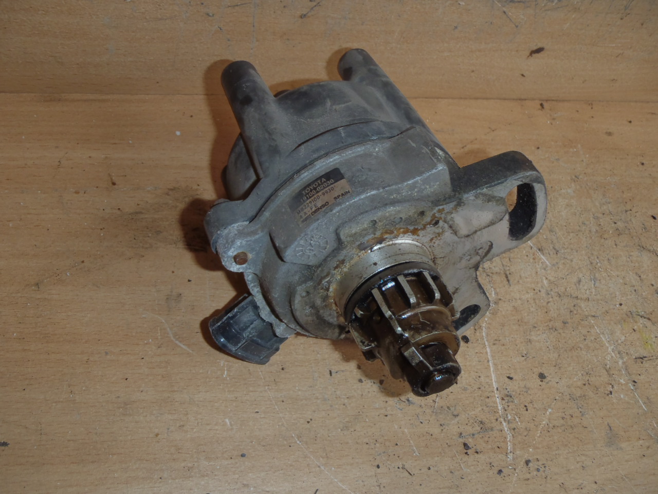 Rozdělovač 19100-02030