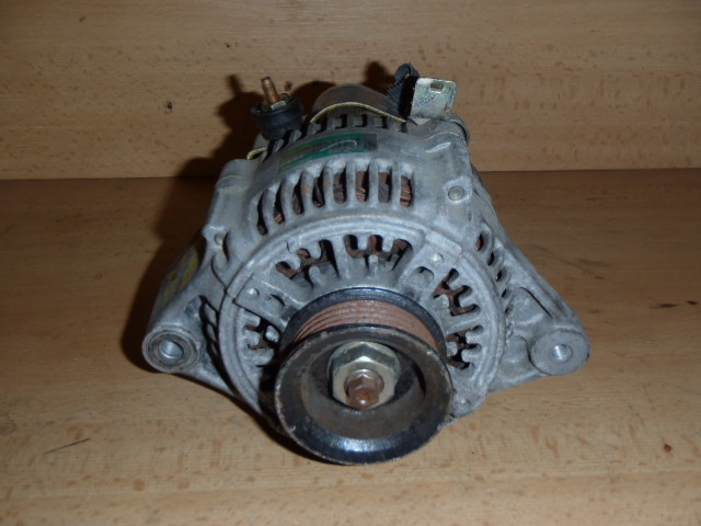 Alternátor RAV4 2.0 VVT-i