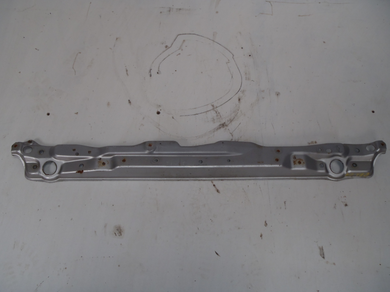 Vrchní příčka chl. stěny