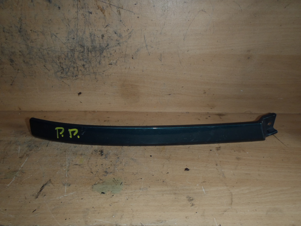 P.P plech pod světlo