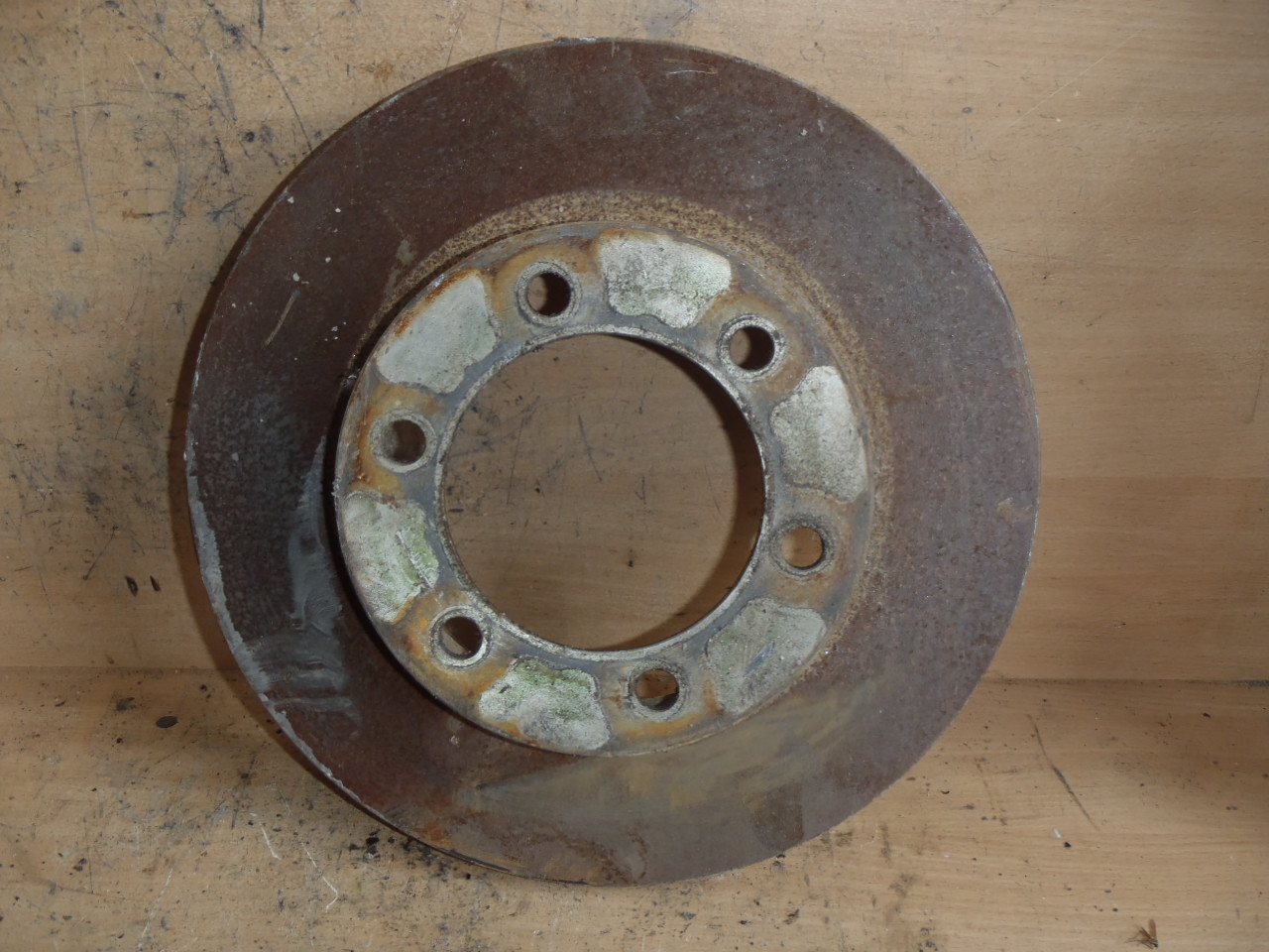 Přední brzdový kotouč