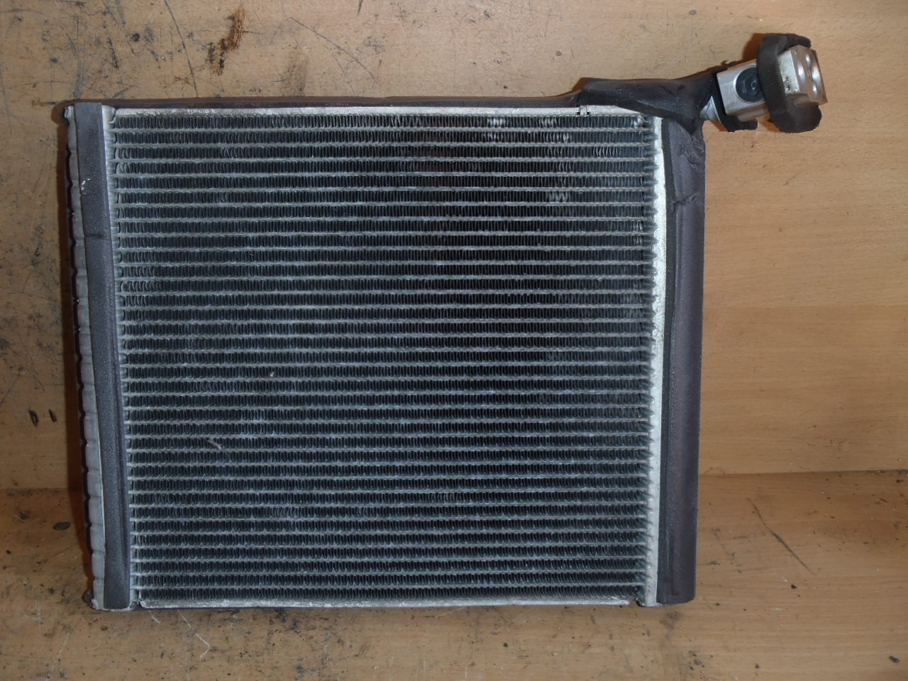 Radiátor klimatizace