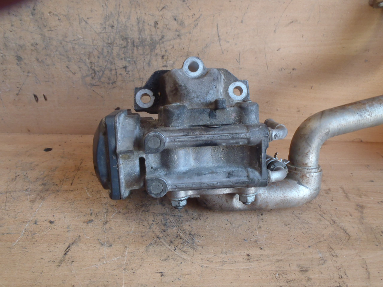 EGR ventil 25800-0R010