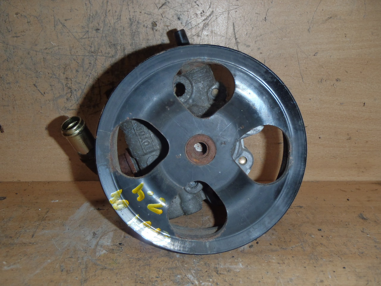 Servopumpa 2.4 VVT-i