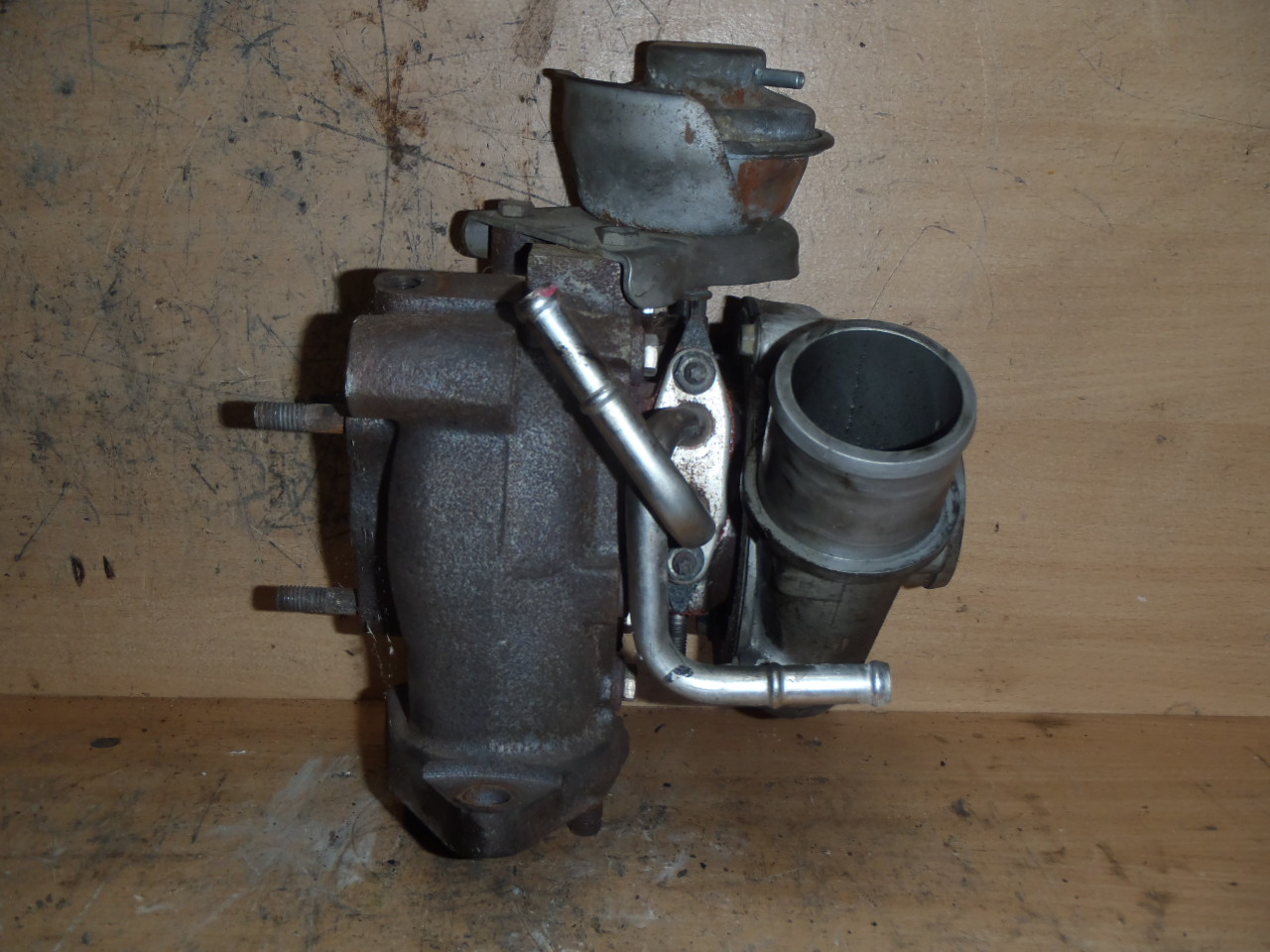 Turbo 2.0 D4D 17201-27040