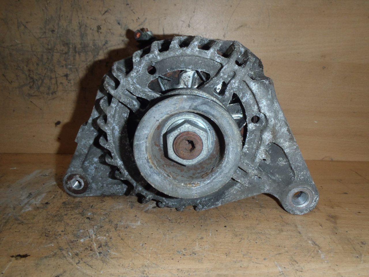 Alternátor 1.8 VVT-i 27060-0D170