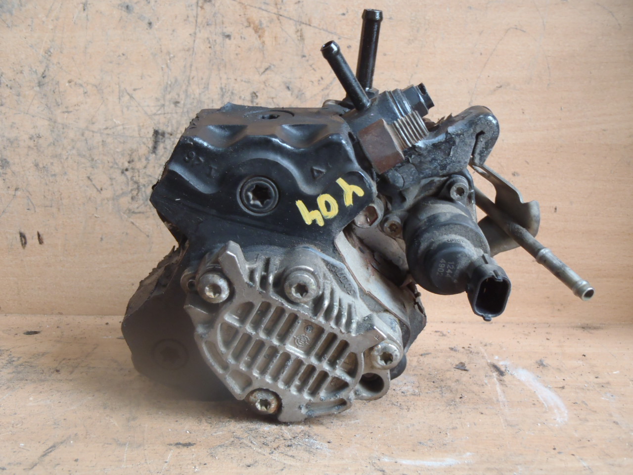 Naftové čerpadlo 1.4 D4D 22100-0N011