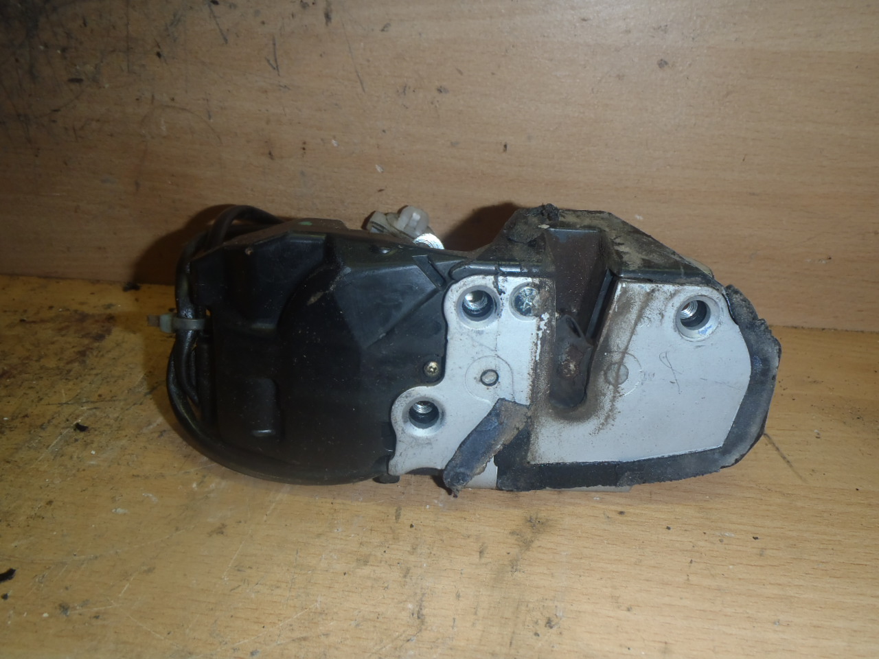 Centrál 3/5. dveří