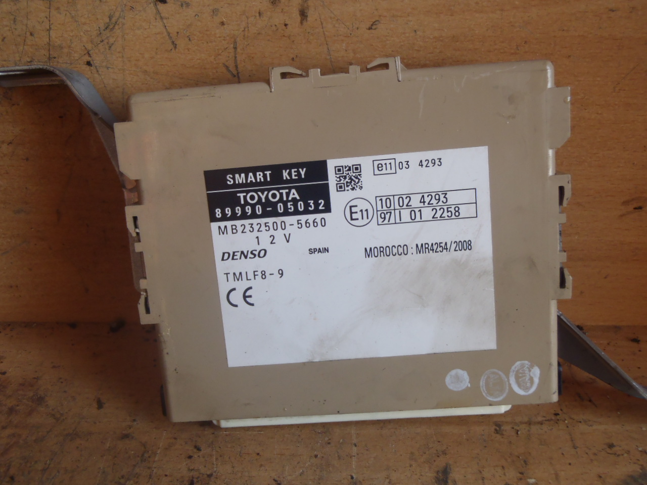 Smart key 89990-05032