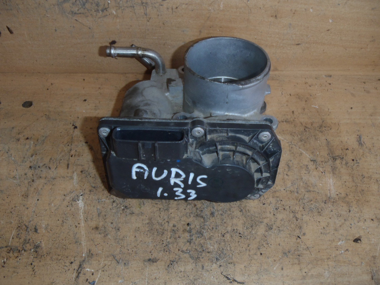 Klapka sání  1.33 1NR Dual VVT-i 22030-47010