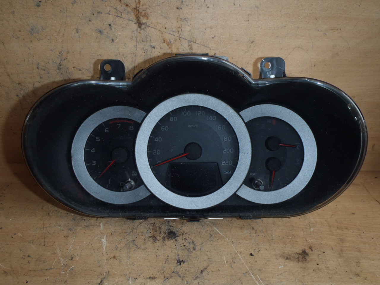 Budíky XA02 manuál