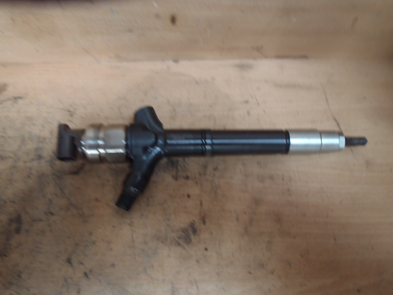 Naftový vstřik 2.2 D4D 23670-0R020