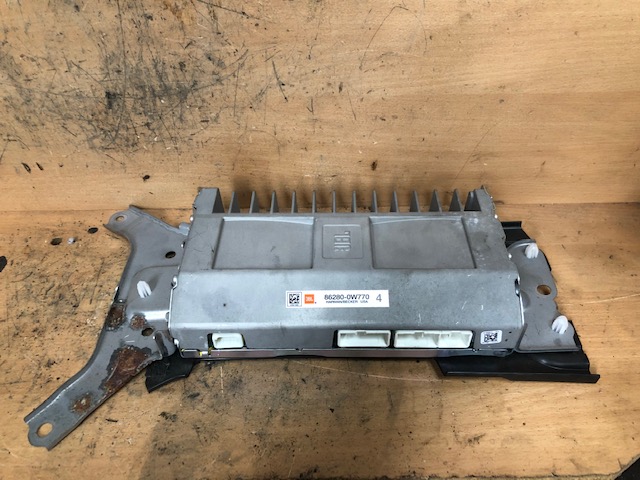 JBL HARMAN/BECKER 86280-0W770 AMPLIFIER ASSEMBLY