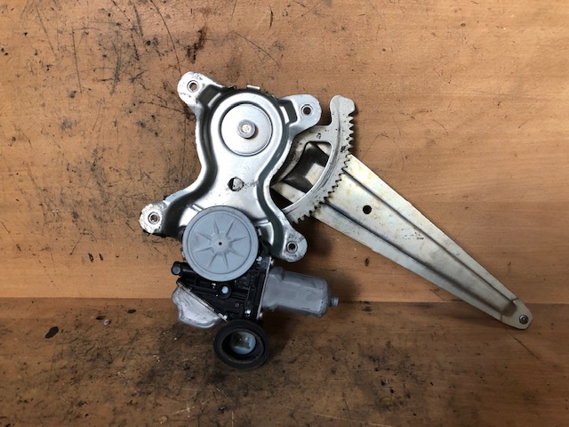 Stahovačka okna L.Z. 85720-60161