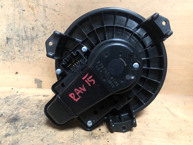 Ventilátor topení 272700-8105