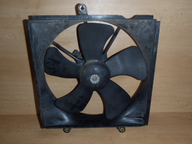 Ventilátor Toyota Avensis 1.6i