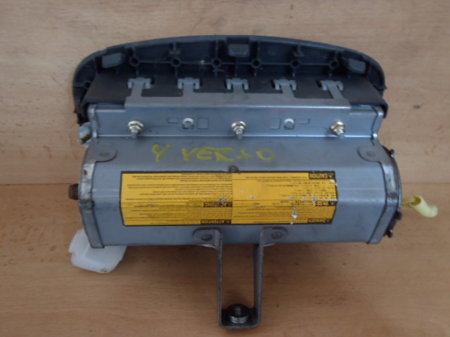 Airbag spolujezdce Toyota Yaris Verso