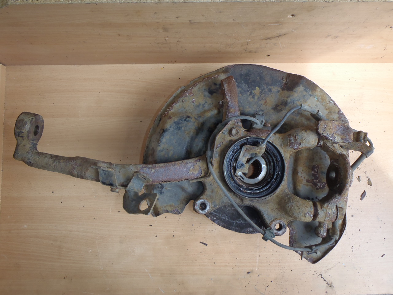 Levá těhlice 3.0 D4D