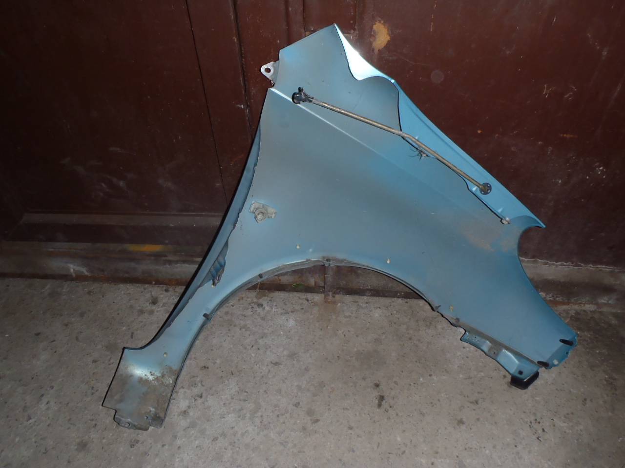 Levý blatník + lem