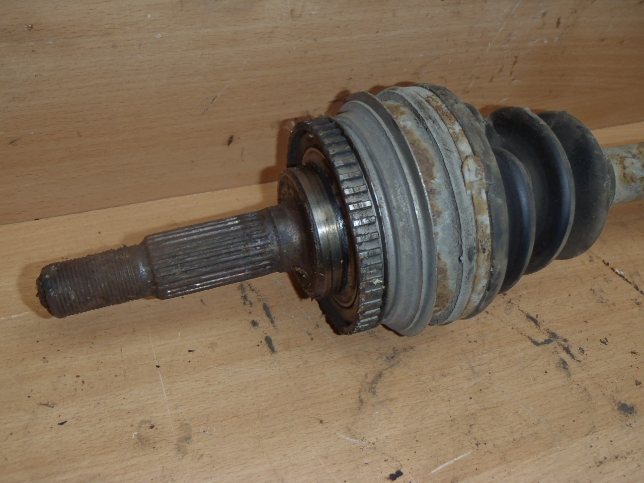 Zadní poloosa 4x4 L+P