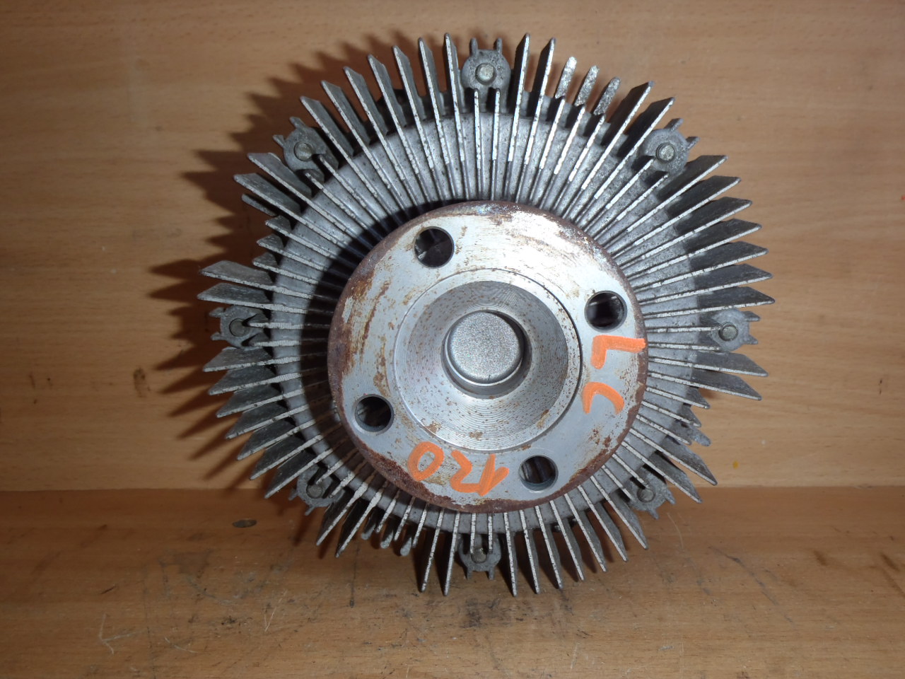 Viskozní spojka 3.0 D4D