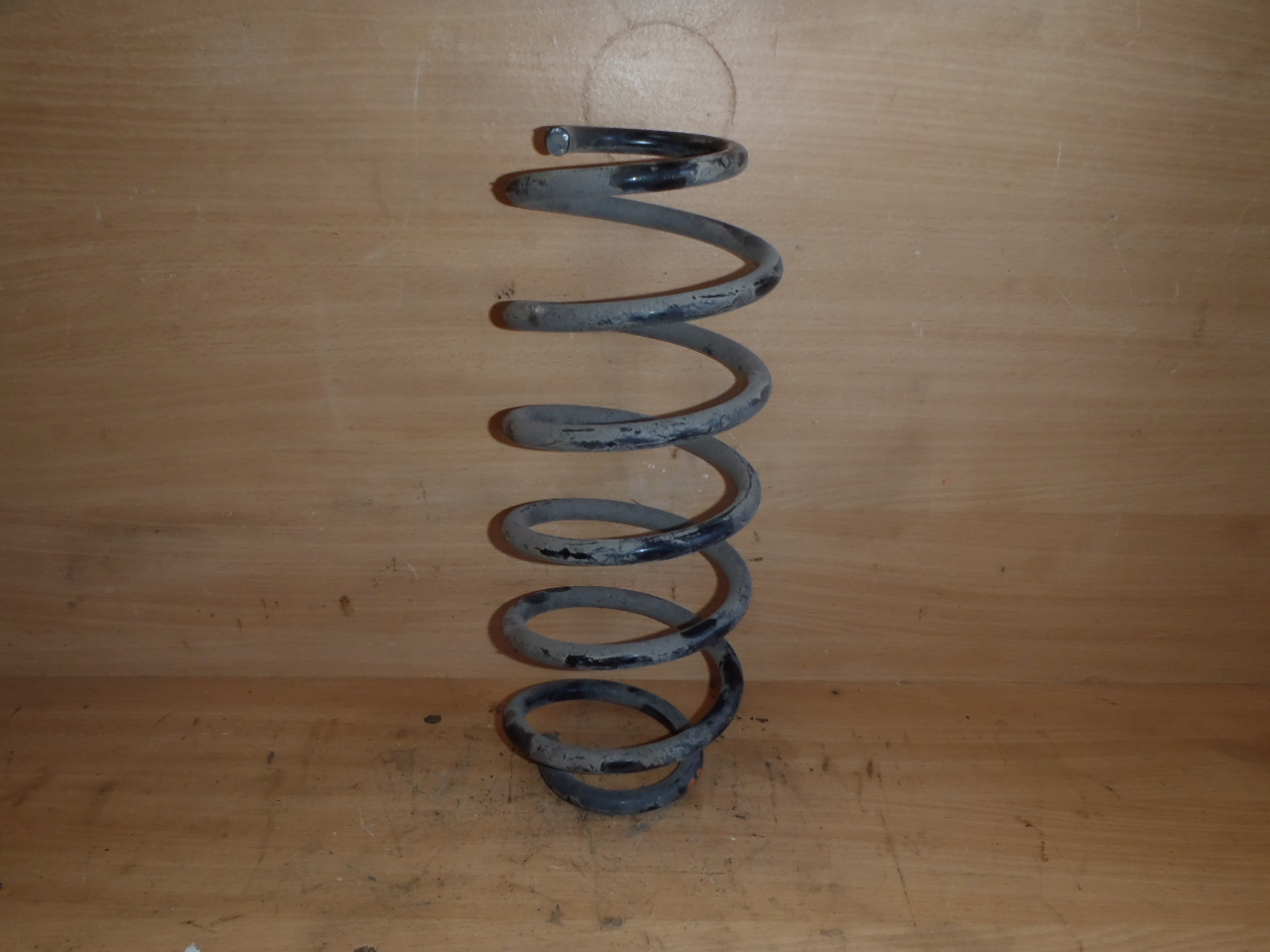 Zadní pružina 